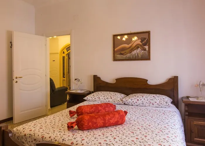 La Primavera Holidayhouse Location For Visit The Vatican Appartement Rome